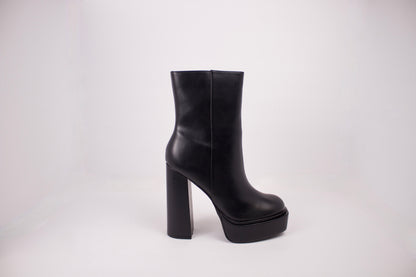 SARIYA-1 BLACK PLATFORM BOOTS