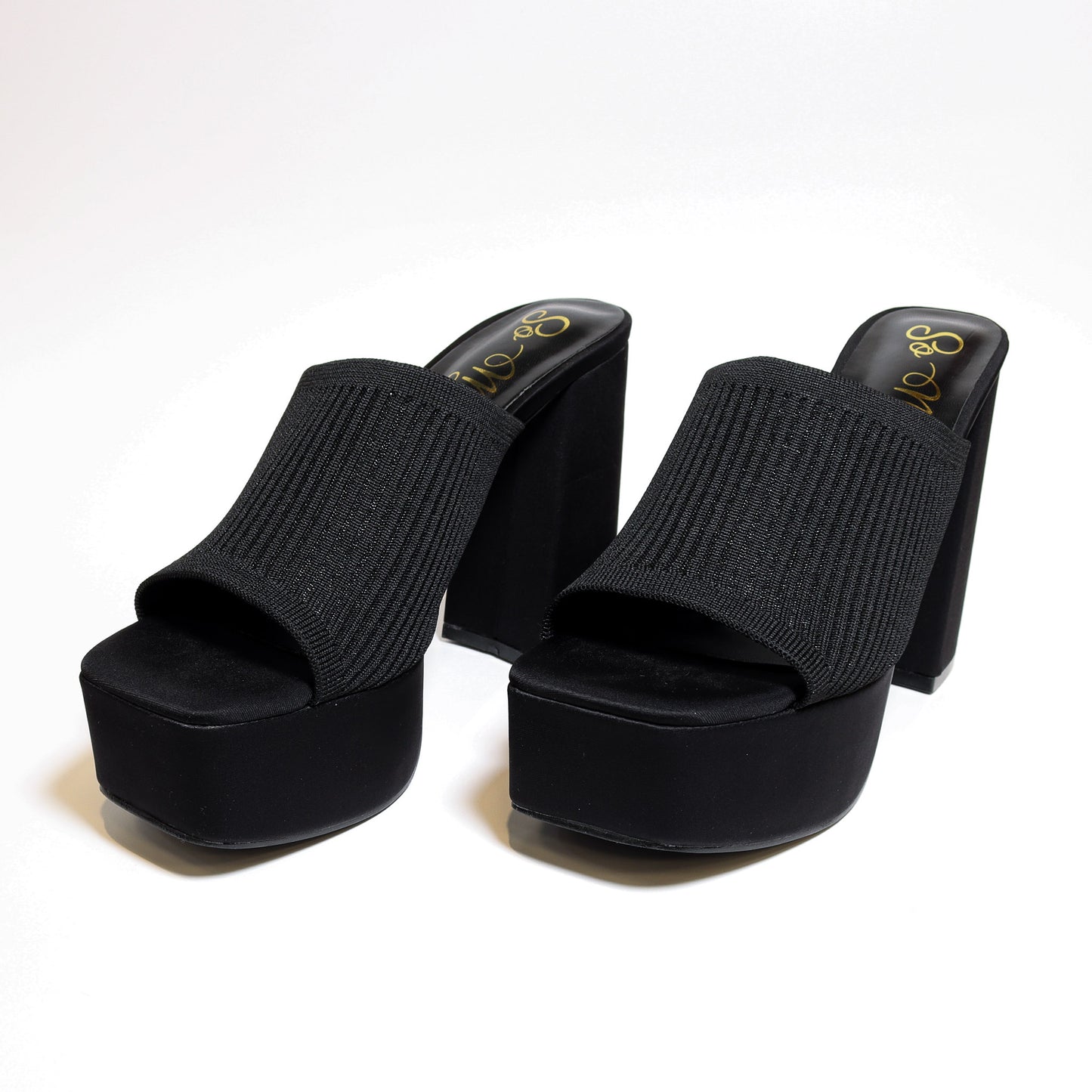Mynty Black Heels
