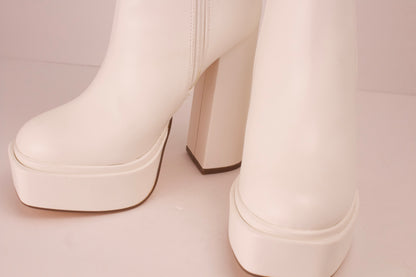 SARIYA-1 WHITE PLATFORM BOOTS