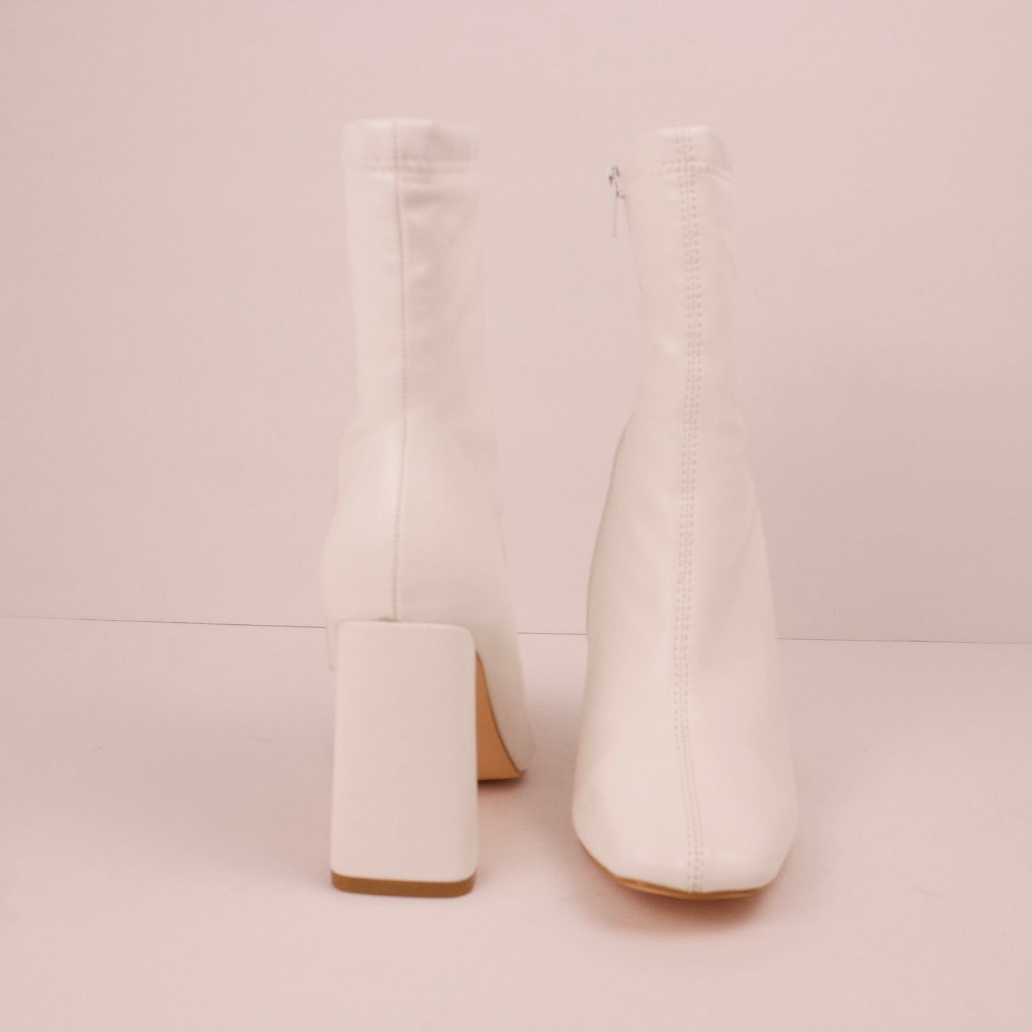 AMAIA-1 WHITE BOOTS