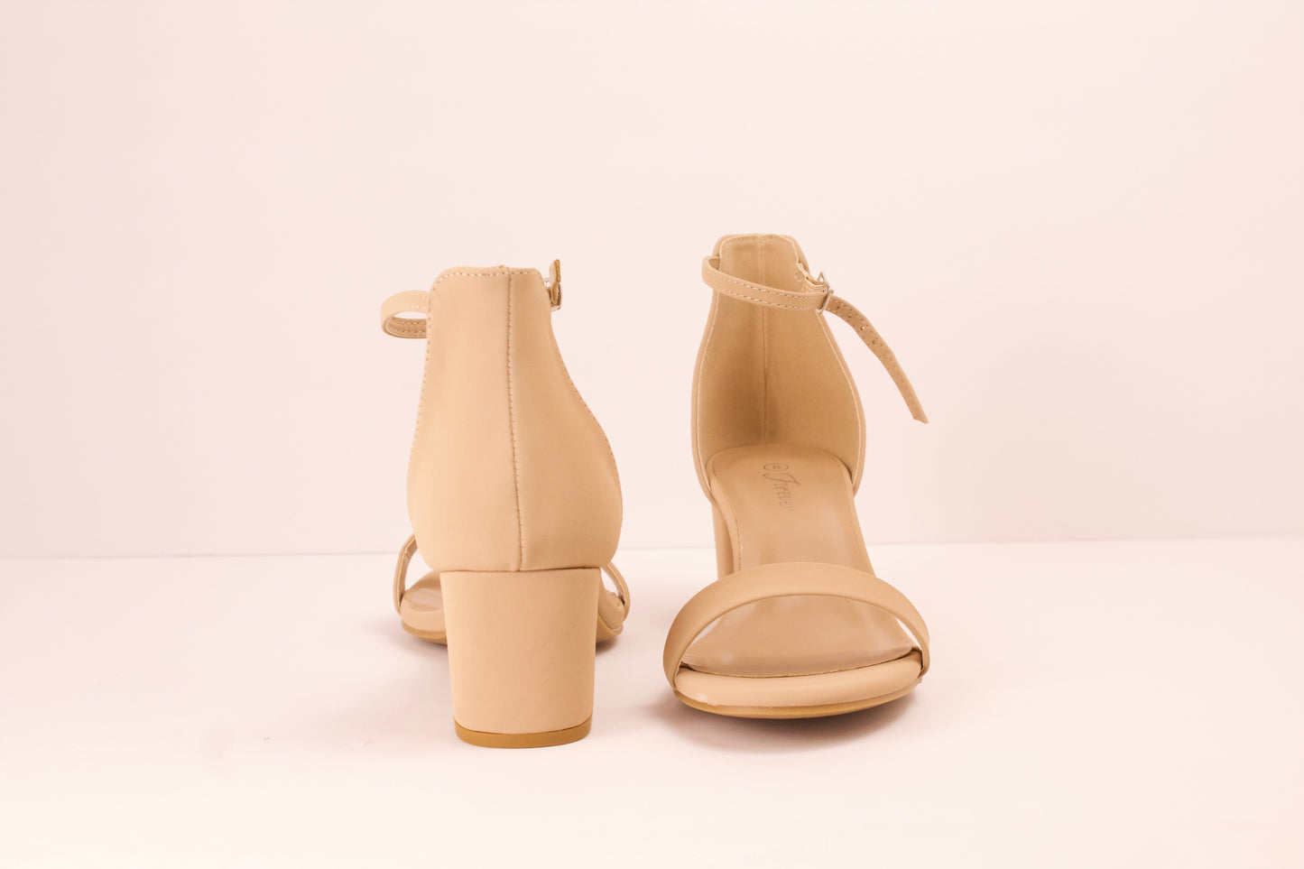 FOREVER NATALY-06 SHORT BASIC HEEL/TAUPE NUB