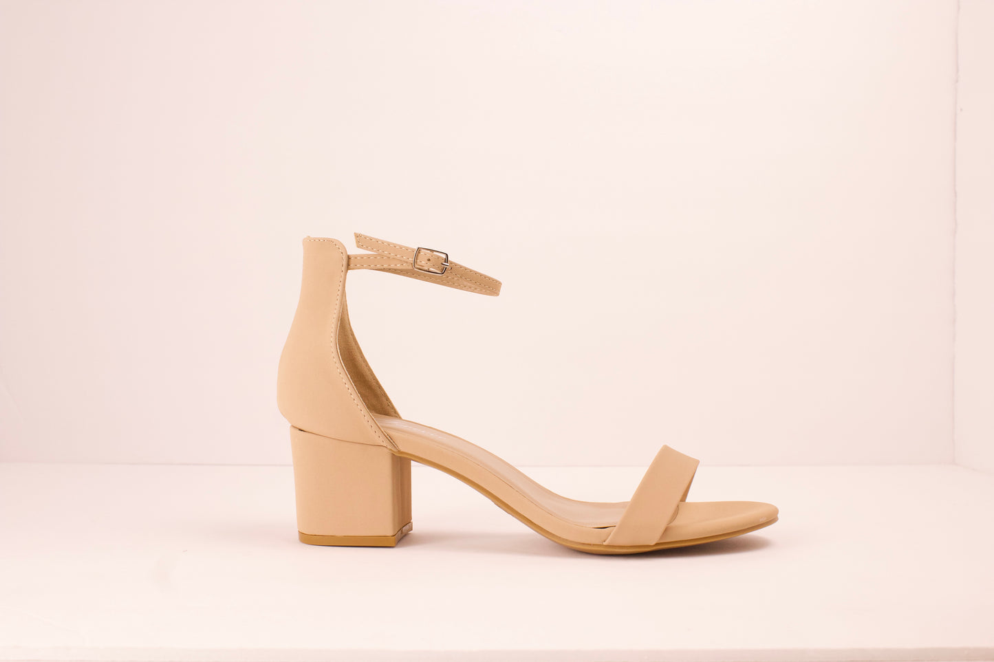 FOREVER NATALY-06 SHORT BASIC HEEL/TAUPE NUB